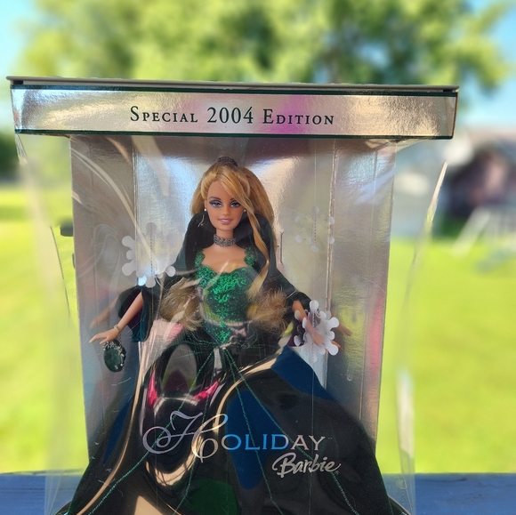 Barbie LOT (9) 2000's Collection - Picture 7 of 9